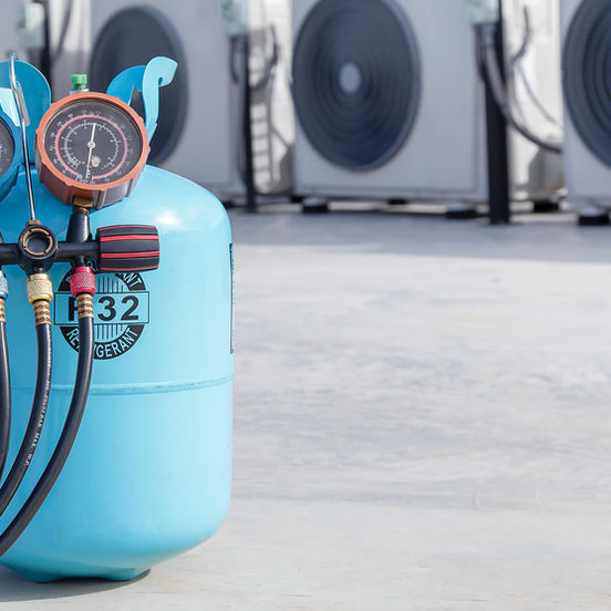 Air conditioning check service leak detection add refrigerant